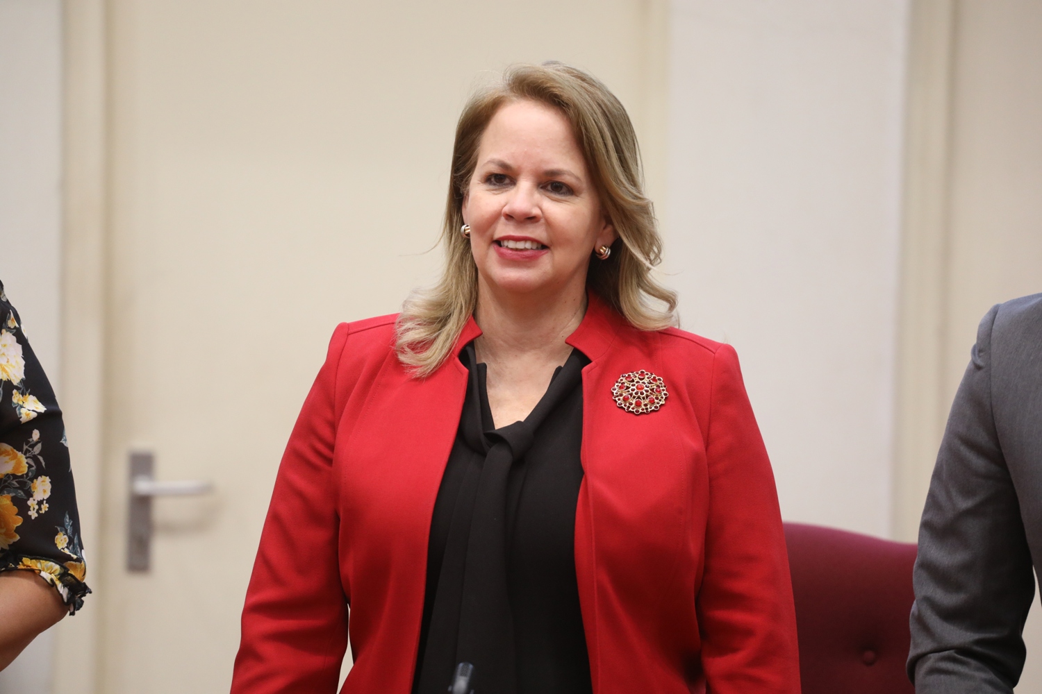 Minister Endy Croes a pasa screening pa bira Minister y e no tin un caso contra Lotto pa Deporte   