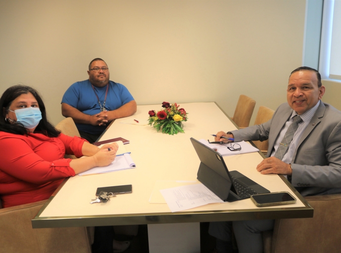 Minister di Deporte a reuni cu SEPPA y Stichting Fundacion Arubiano pa maneho di Facilidadnan Deportivo