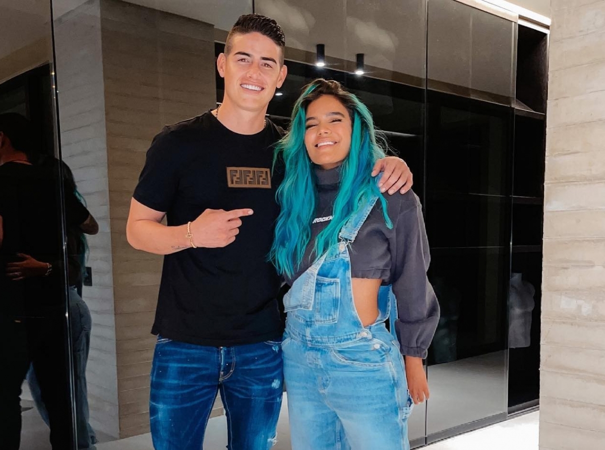 Posibilidad cu Karol G y James Rodríguez ta saliendo ultimo lunanan hunto