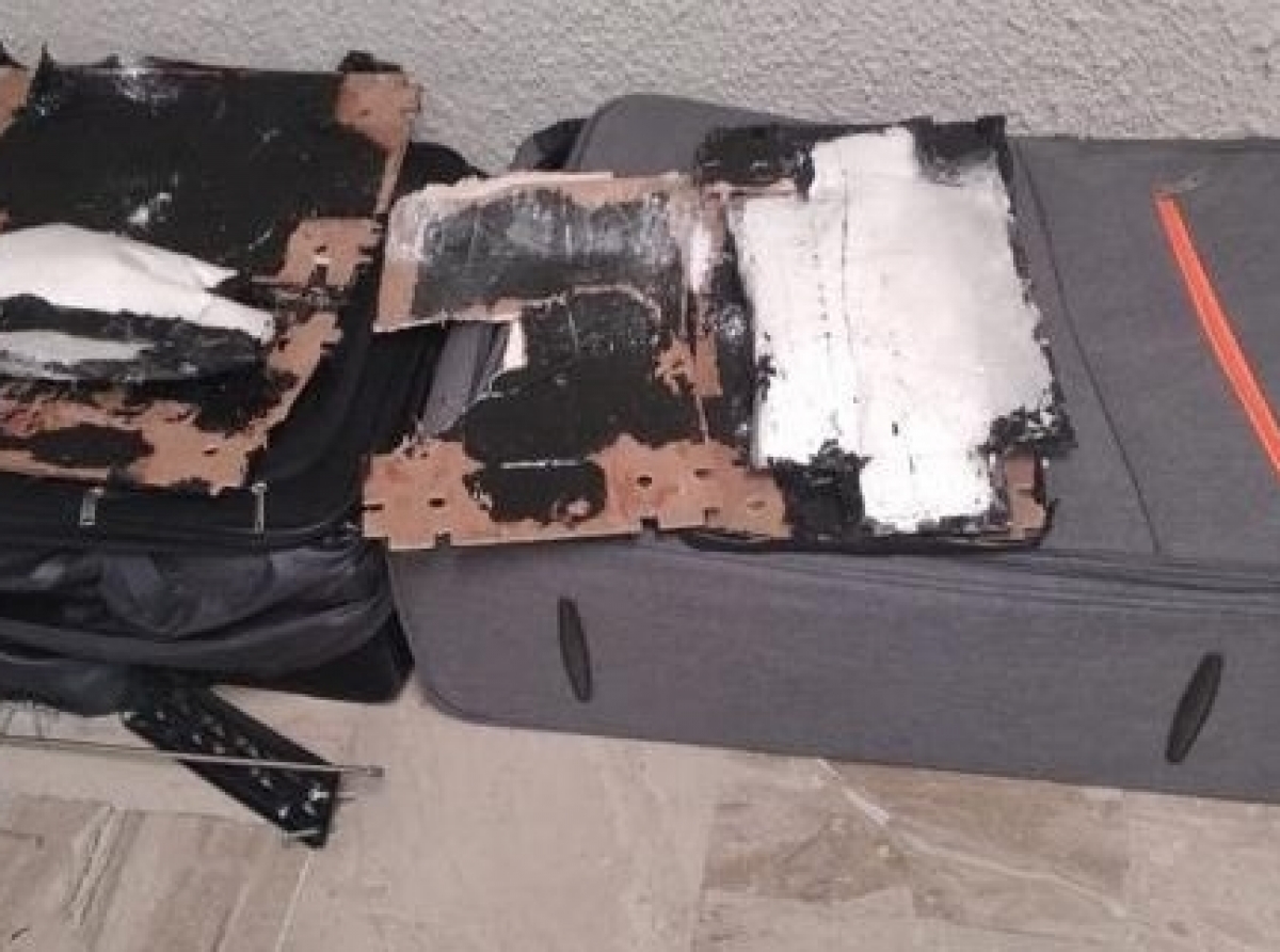 Turistanan Sueco gara cu riba 2 kg cocaina na Aeropuerto di Punta Cana