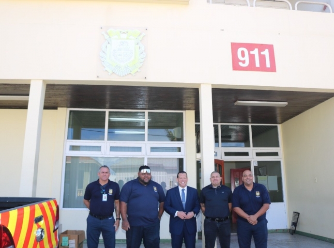 Den 120 dia lo renoba completamente Post di Brandweer San Nicolas