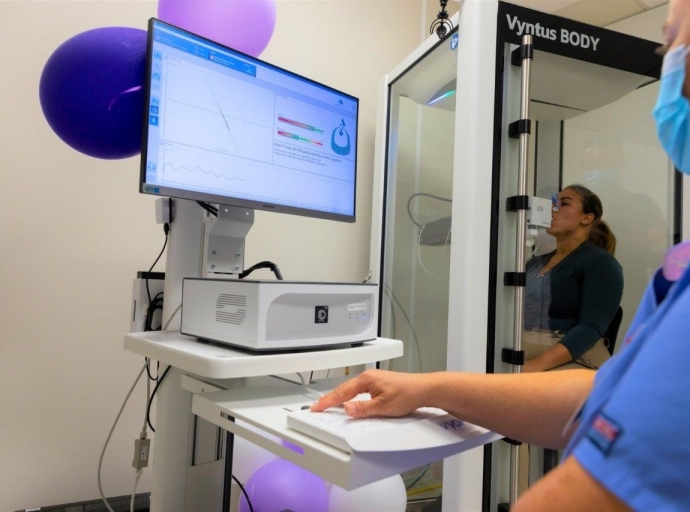 Hospital a bira e prome den Caribe Hulandes den adkiri aparato ultramoderno pa test pulmon