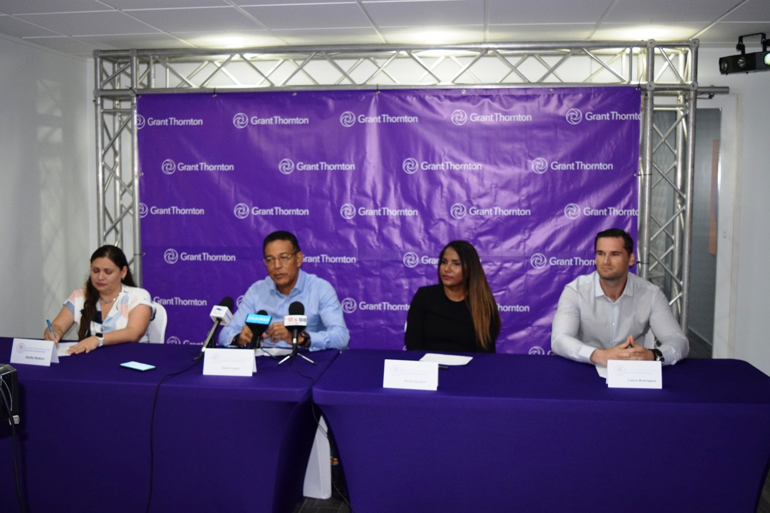 Grant Thornton Aruba a inverti den un academia nobo