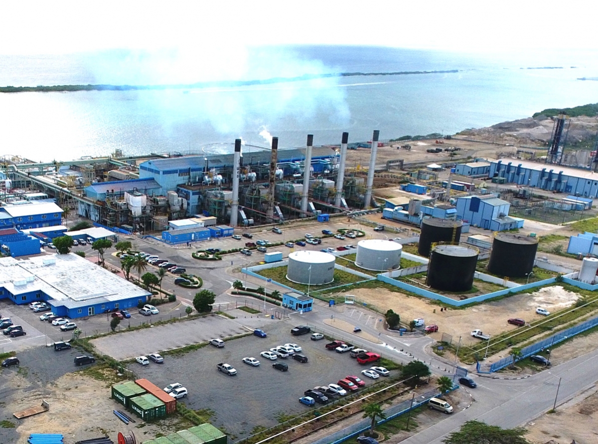 Aruba tin suerte di tin gas LNG garantisa pa futuro