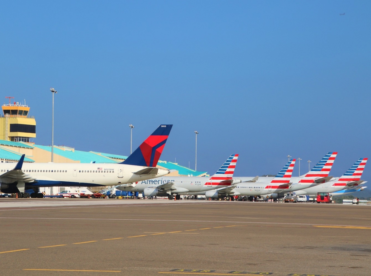 “Long Weekend” di himno y bandera sumamente exitoso pa Aruba su turismo y economia