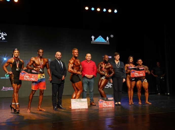 Minister Croes a felicita e ganadornan di e di cinco edicion di Giovanni Arendsz Classic Bodybuilding 2022