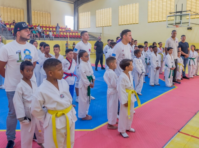 Tiger Taekwondo a sali best team den e campeonato di Himno y Bandera di ARTBO