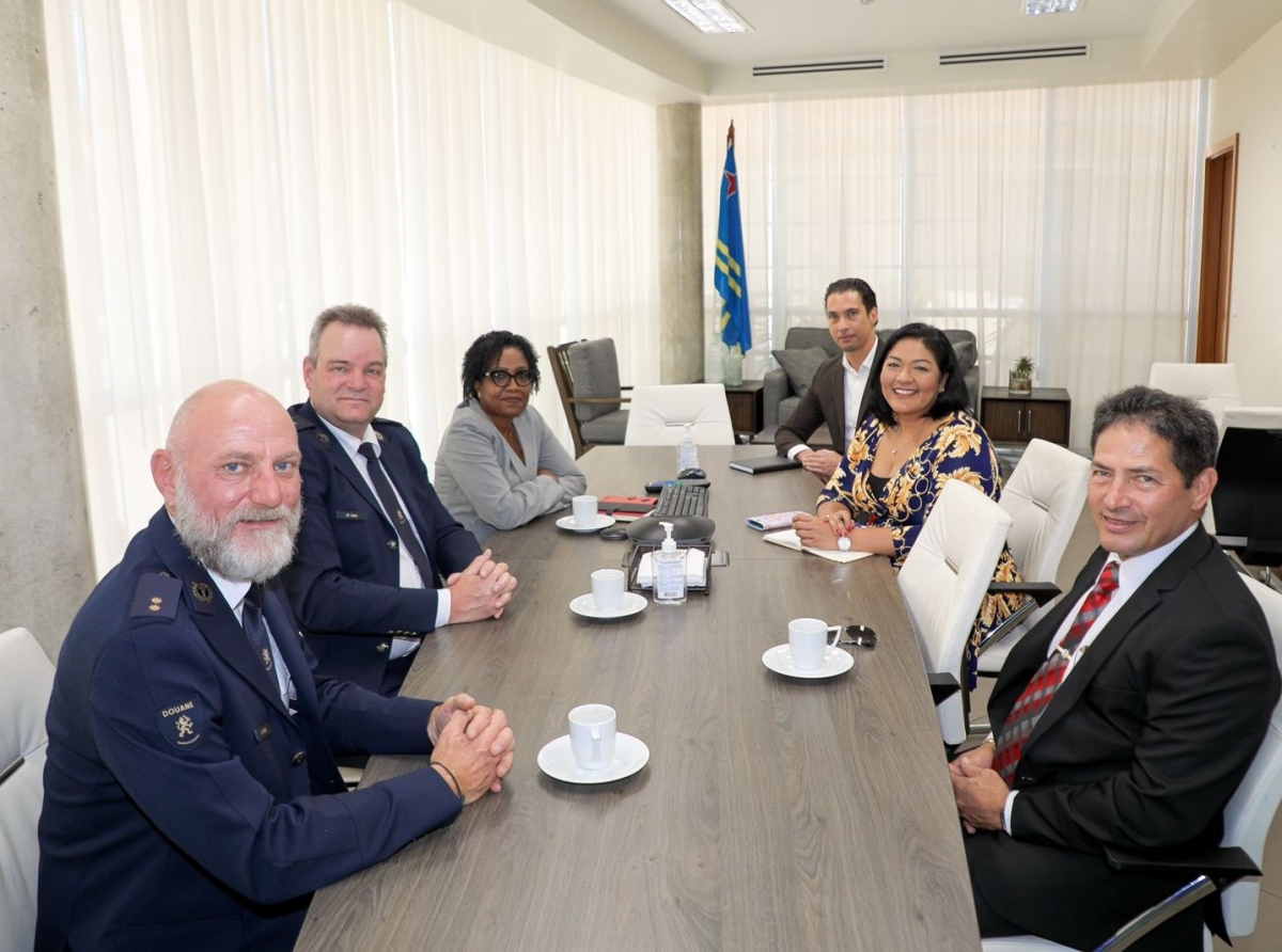 Aduana di Aruba lo ricibi sosten y cooperacion di Aduana Hulandes den cuadro di acuerdo den Landspakket