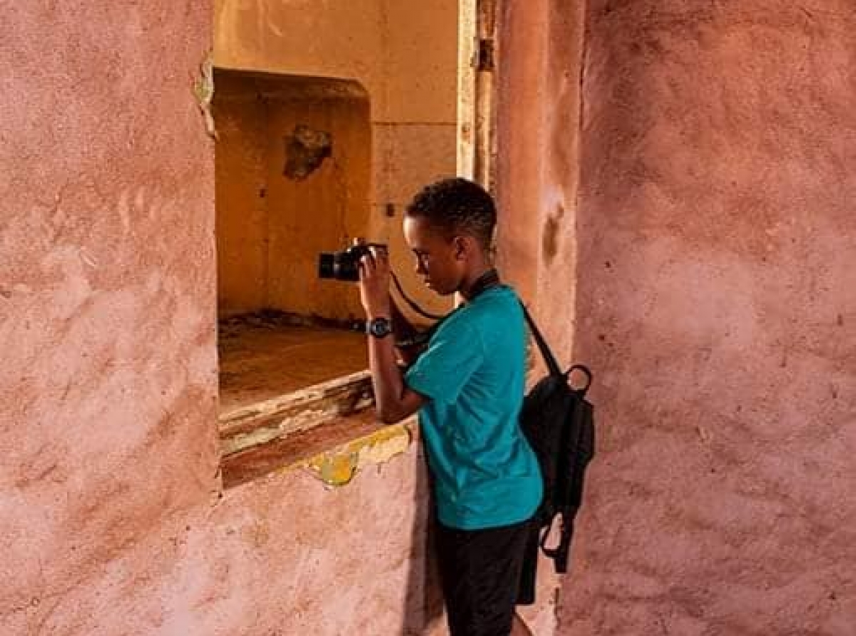 Preparando pa exhibicion ‘Visual Voices Photography’ na San Nicolas