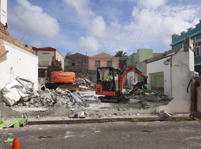 Ex edificio di General Store a wordo basha full abao