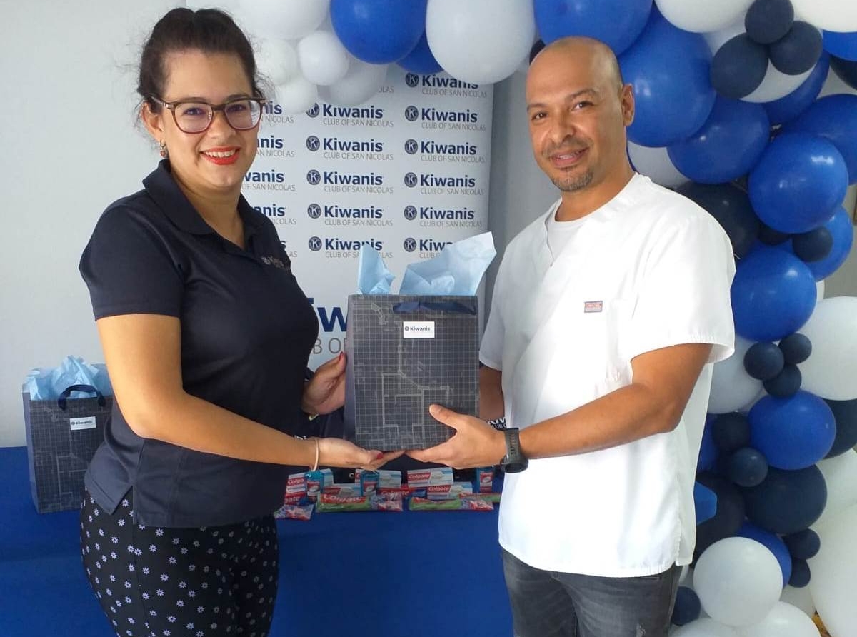 Kiwanis Club of San Nicolas cu exitoso evento di ‘Smile Drive’