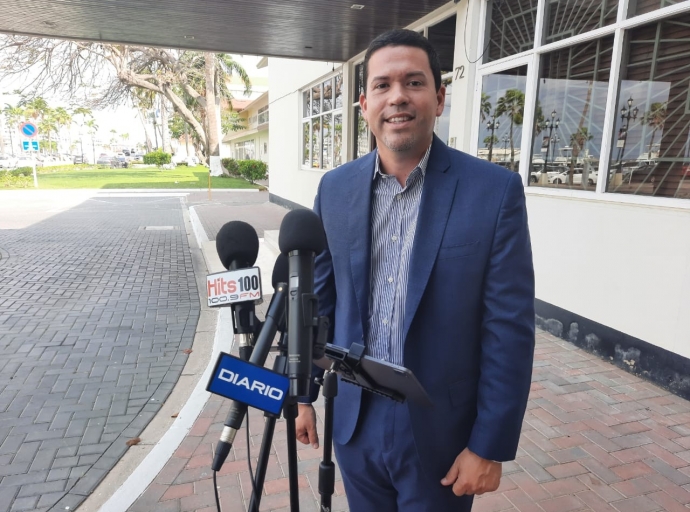 Director di HOH kier termina contrato di ImSan cu Banco di Sanger di Aruba
