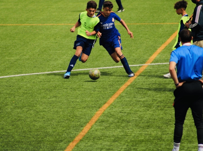 Futbolistanan hoben di Aruba y Antias a pasa pa e semifinal di e torneo World Challenge Cup na Spaña