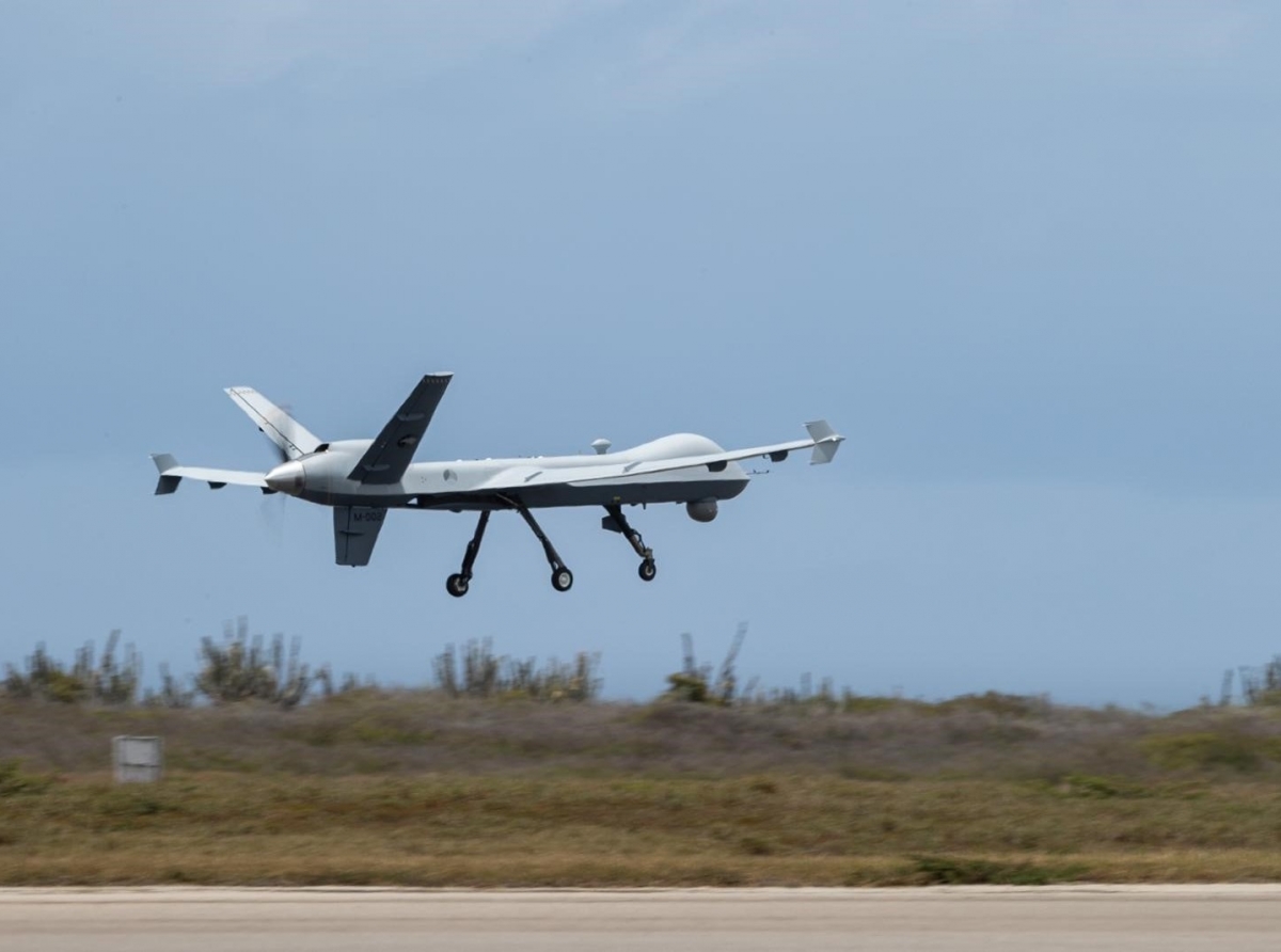 Hulanda a caba di test nan prome Drone special pa bula riba teritorio Caribense