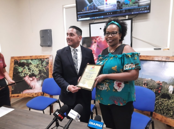 Minister Ursel Arends honra di a lanza e campaña di concientizacion “Food Security”