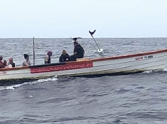 Piscadornan Venezolano gara den awa teritorial di Aruba