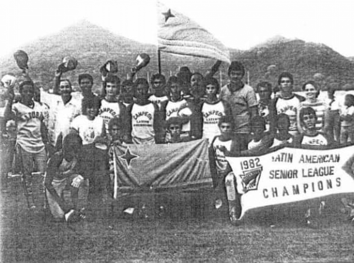 Aruba Campeon Latino Americano Sr. Division 1982 na St Maarten