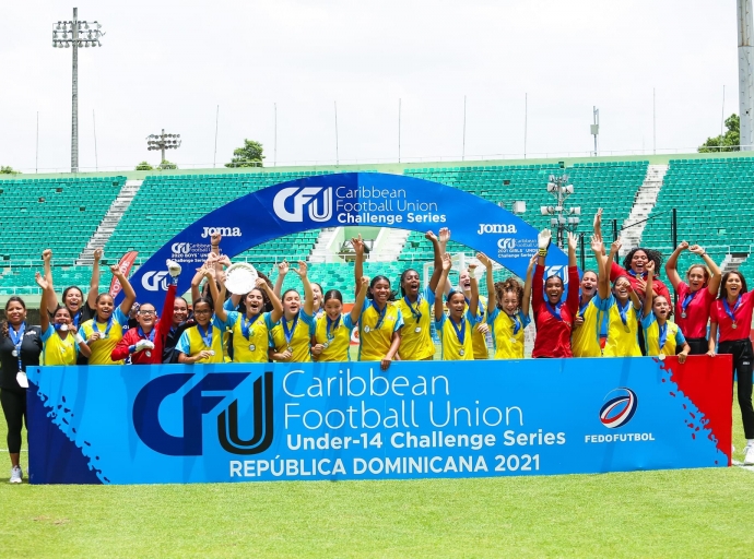 Seleccion Damas U14 di futbol ganado Copa Hubenil Gobernador Felipe B. Tromp