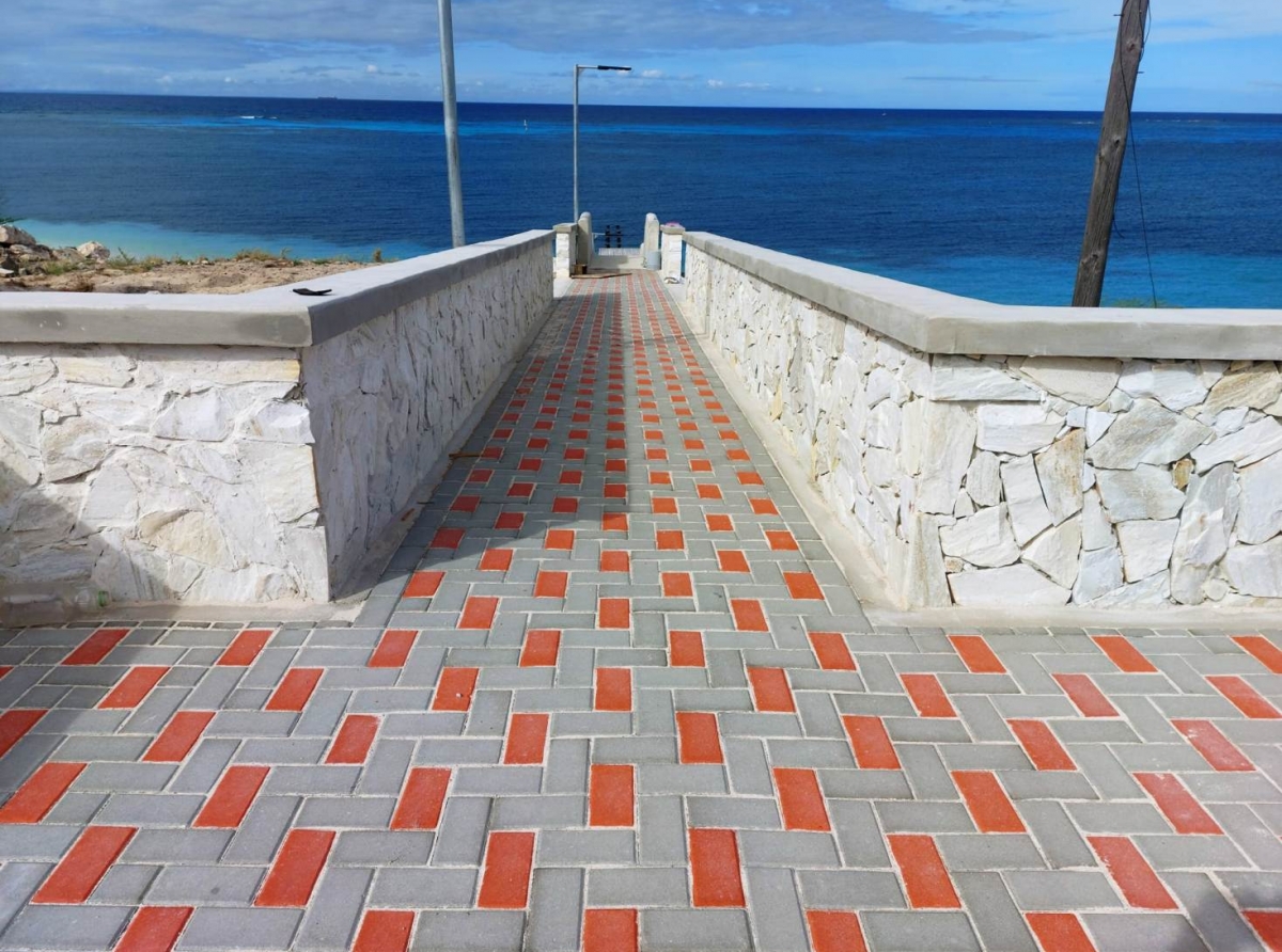 Trapi di Rodger’s Beach un proyecto modernisa y drecha pa sigui embeyece San Nicolas