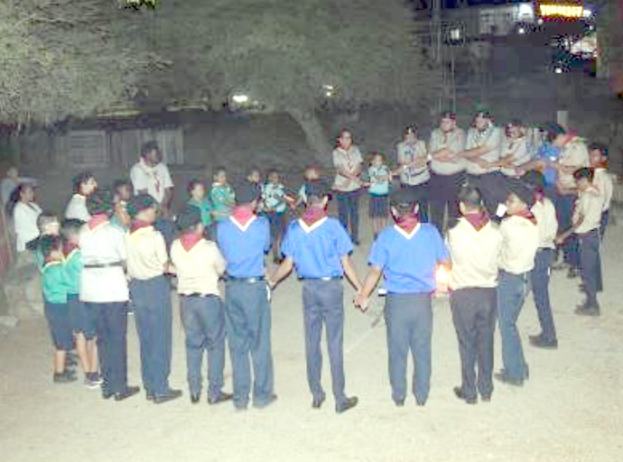 Grupo Scout St. Paulus Michael a celebra dia di San Jorge na forma grandi