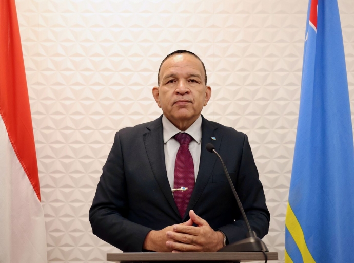 Ministro Endy Croes ta splica riba e inkietud na Colegio EPI