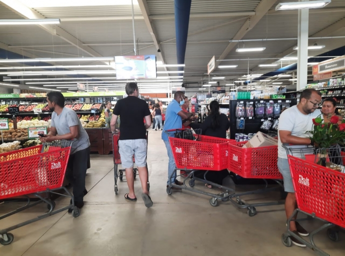 Hopi movimento pa haci compras pa Dia di Mama