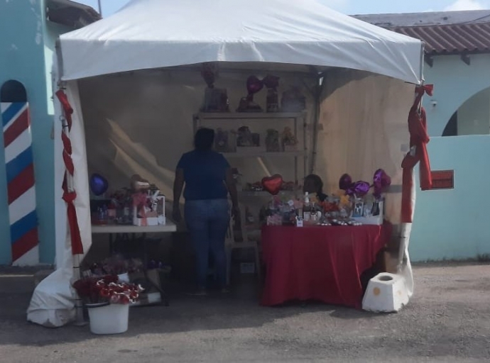 Pop-up Stores ta yuda hopi esnan cu ta cumpra flor na ultimo minuut