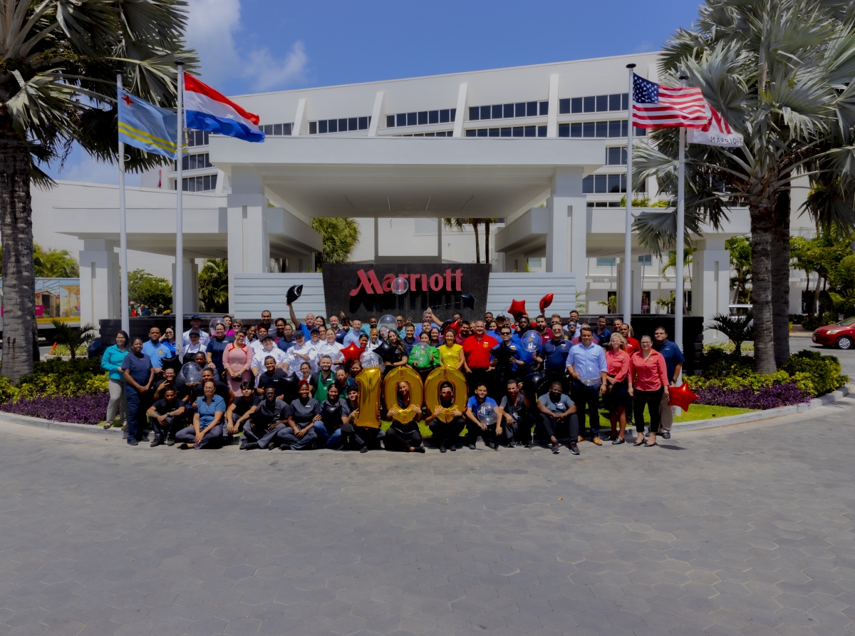 Aruba Marriott Resort a recluta 100 empleado nobo