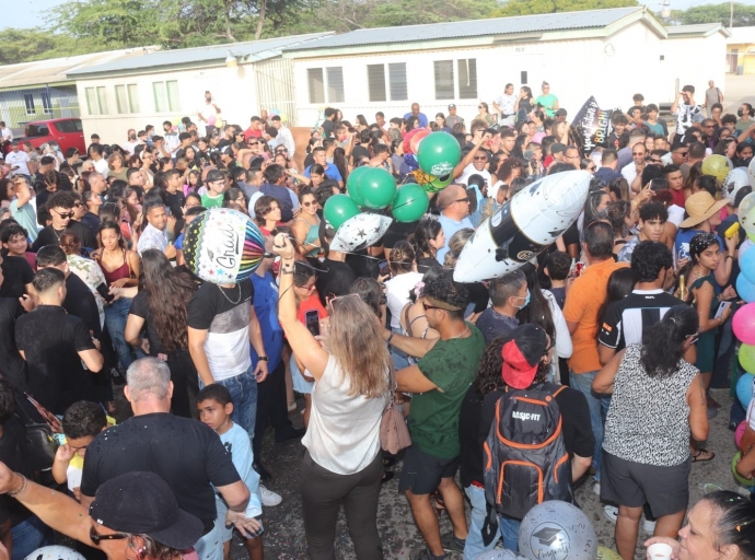 Rector di Colegio Arubano contento cu resultado di VWO y HAVO