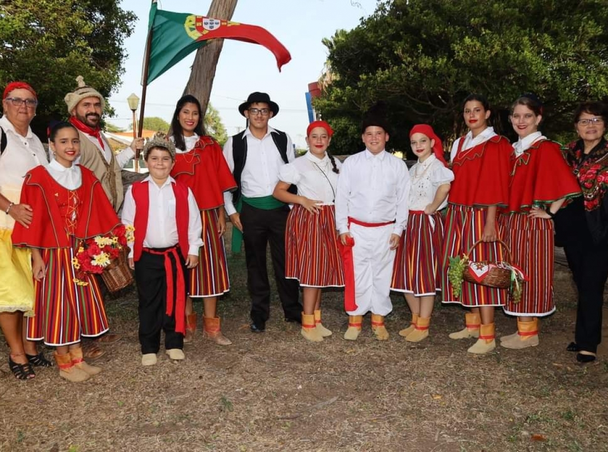 Awe comunidad local ta observa Dia di Portugal