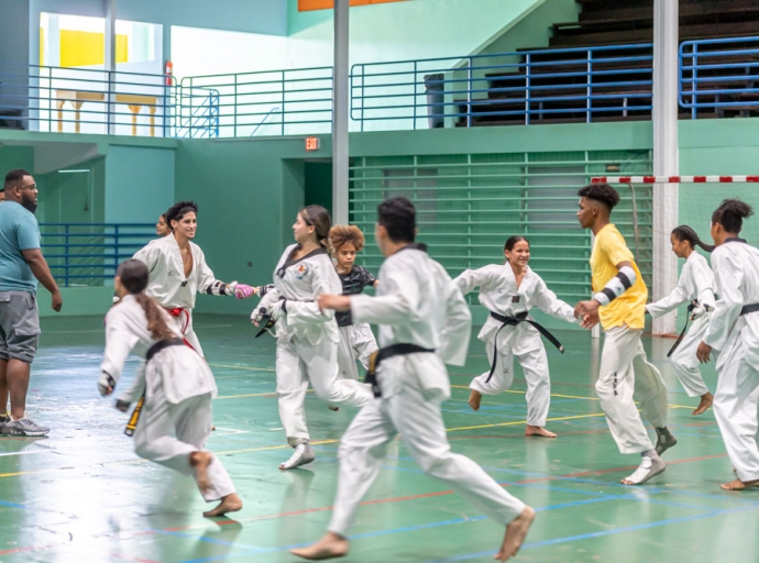 Presidente di Aruba Taekwondo Bond a bishita central training