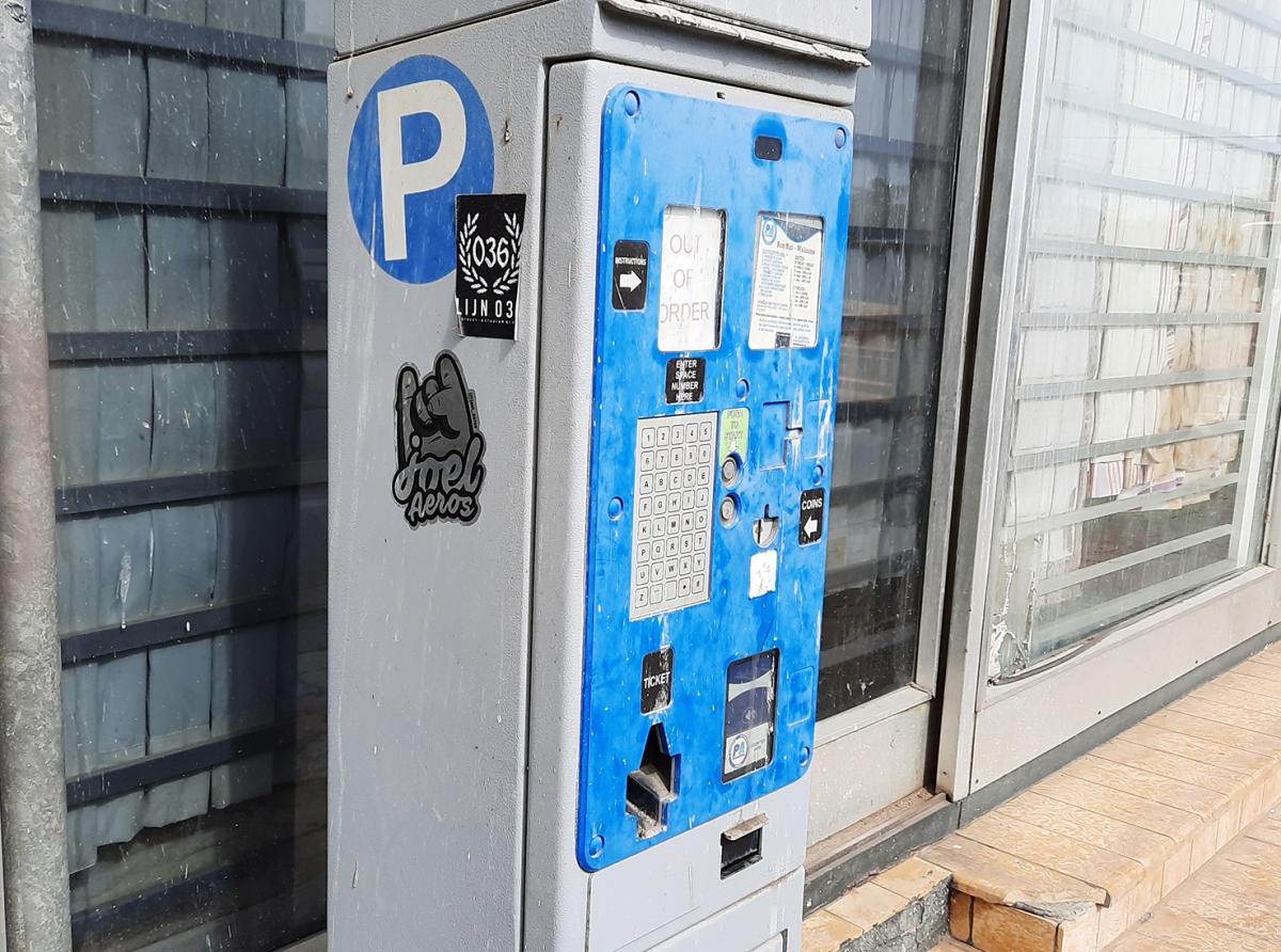 Algun Parkeermeters ya caba a cuminza deteriora na Playa