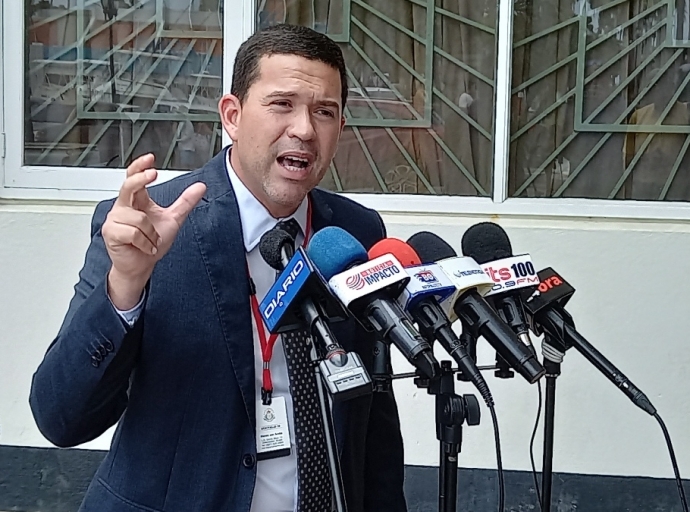 ‘Marsman ta papia ta bunita pero e mester bin cu prueba pa e cosnan cu e kier trece dilanti’