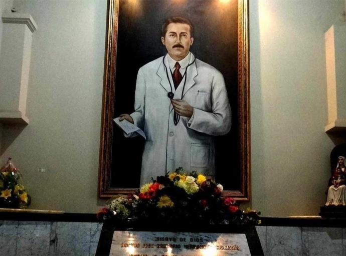 Den un aña di tempo ya José Gregorio Hernández lo por bira un santo
