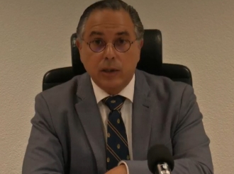 Hof ta trahando riba implementacion di un codigo di comportacion pa tur ambtenaar di corte