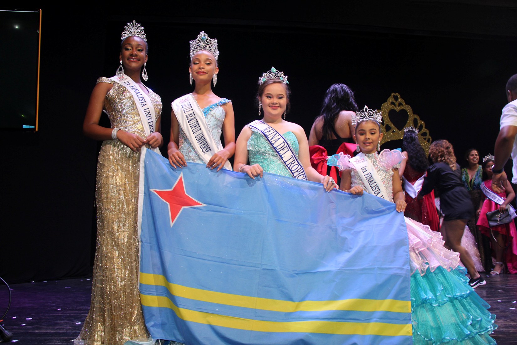 Aruba a logra varios corona internacional na Republica Dominicana