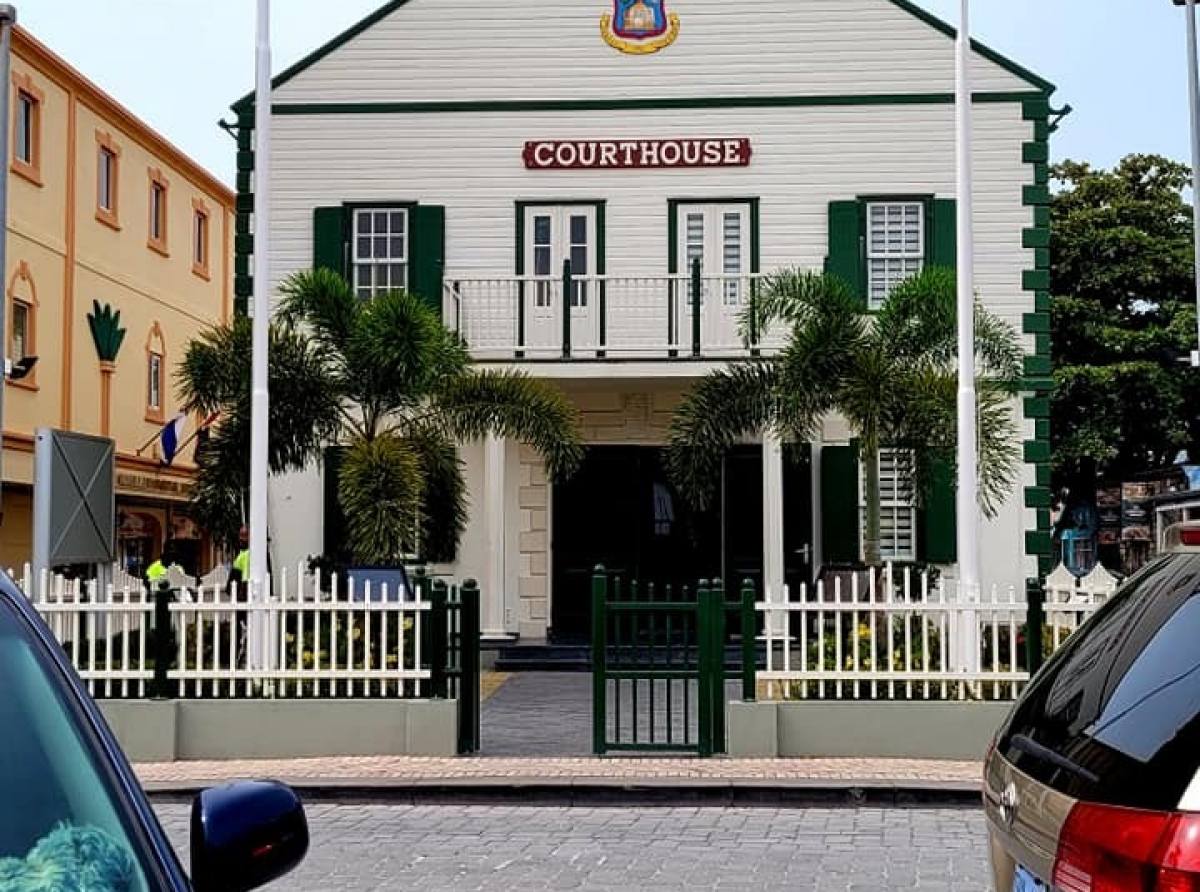 Abusadornan di mucha sentencia na 13 y 17 aña di prison na St. Maarten