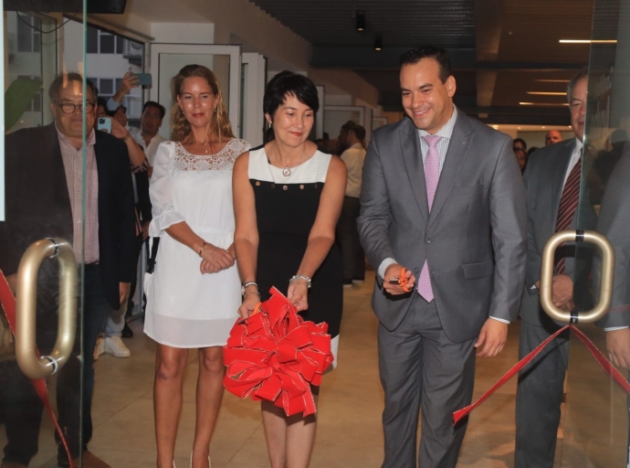Apertura oficial di Aruba su prome 'business incubator space':  Impact Hub Candidate Aruba