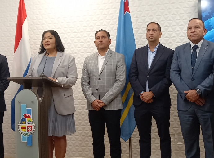  Gobierno di Aruba lo paga empleadonan publico e 5% bek