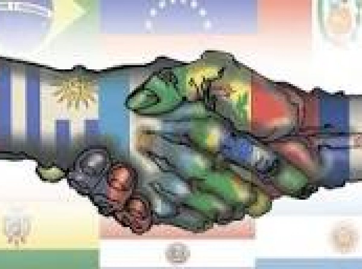 Residente Venezolano cu relato tocante celebracion di integracion di Paisnan di America Latino y Caribe