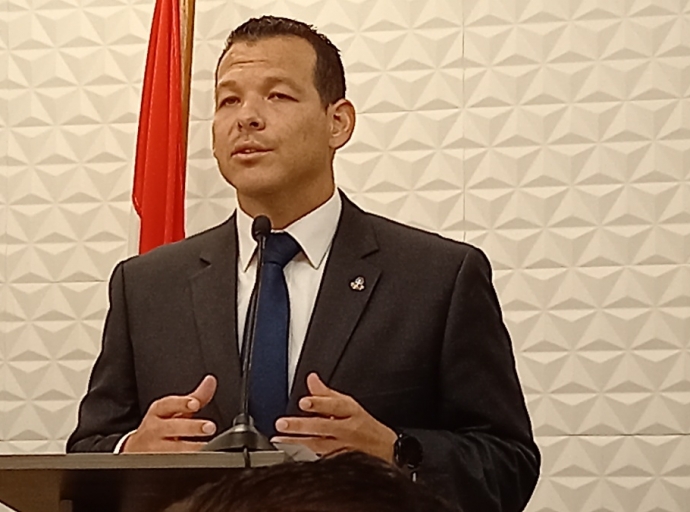 Tin nada di metemento di politica aworaki den asunto di Kinderhuis Imeldahof