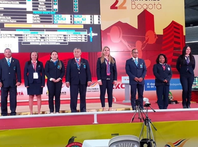 Hugo Themen como referee internacional na Campeonato Panamericano na Bogota