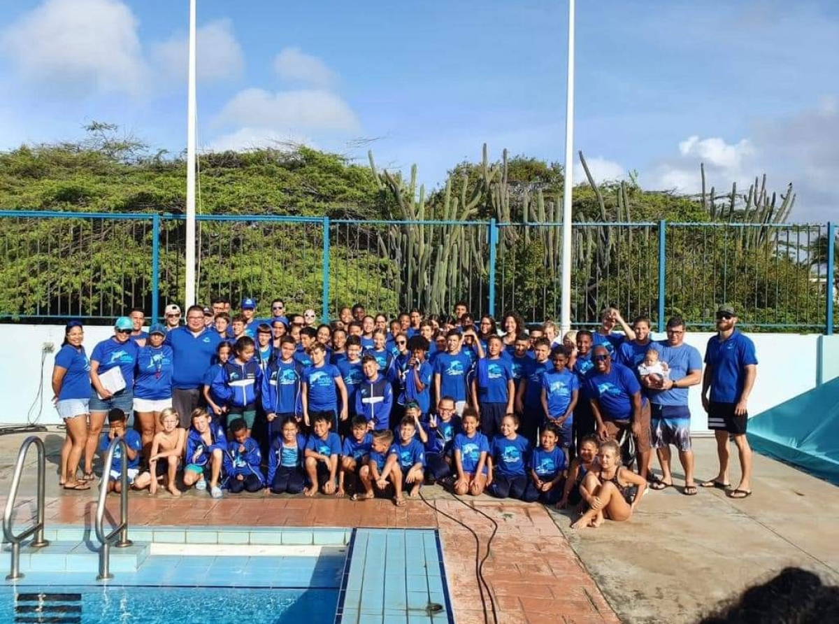Aruba Dolphins Campeon di Arubaanse pa di dos aña consecutivo