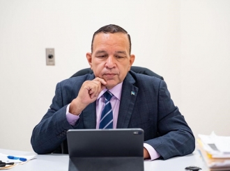 Caso Avestruz di Benny Sevinger lo wordo trata den Corte dia 5 di September