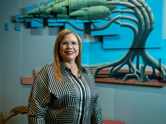 --Aruba Bank ta reconoce su empleado superior pa luna di Juli