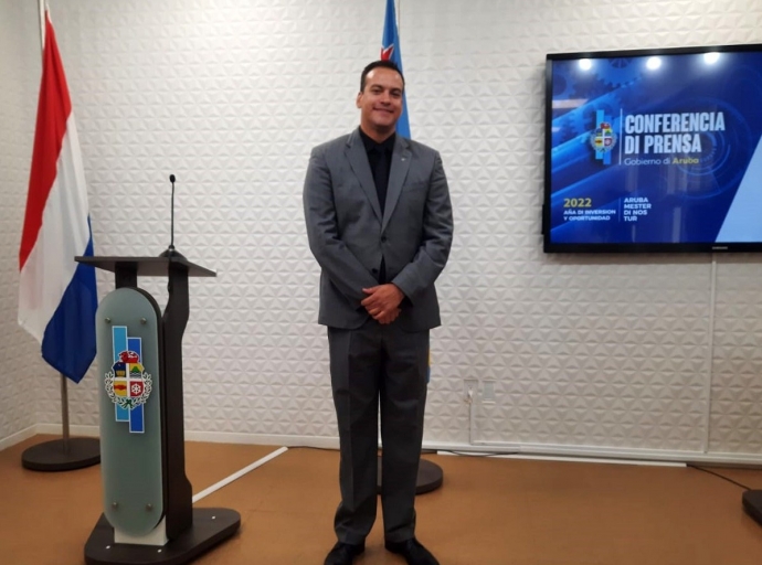 Minister Geoffrey Wever a anuncia inicio di e proyecto “Finansas den bo Hogar”
