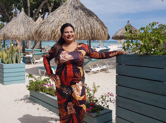 Aruba ta mina di oro, pero nos tur a descuida