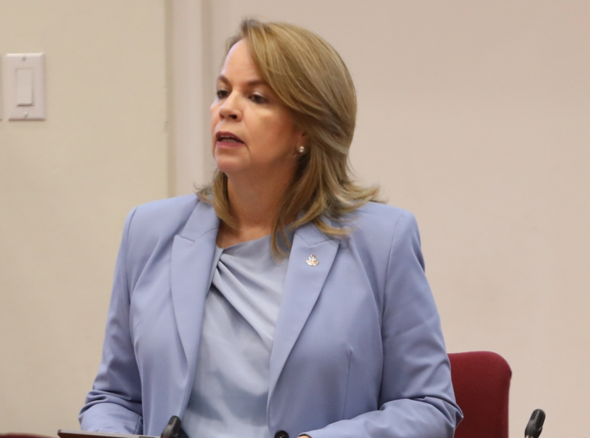 Den e proyecto di MFA-nan construi door di e gobierno anterior diferente cos a bay fout