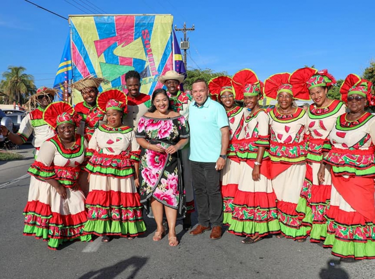 Minister di Cultura presente na Parada Cultural di Brazil