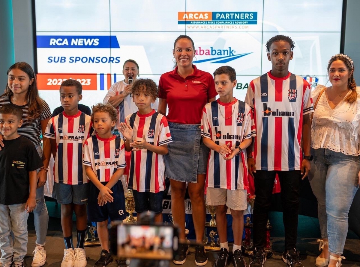 Aruba Bank ta orguyoso di patrocina team U13 di RCA